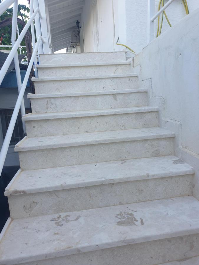 Rosemary House Casa de hóspedes Sarandë Exterior foto