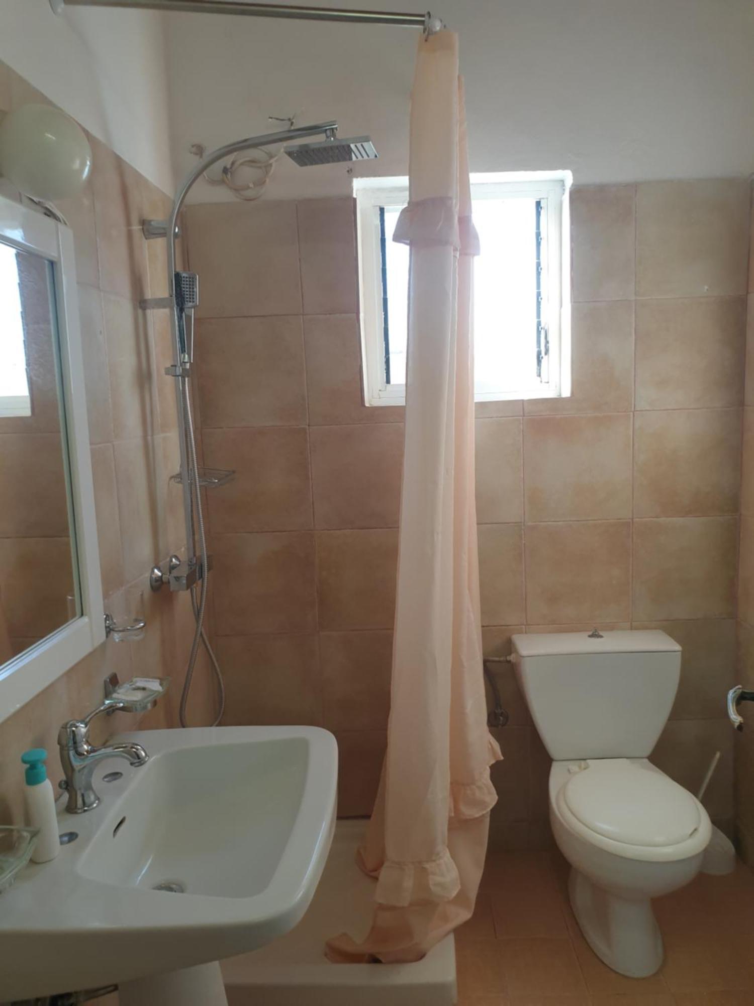 Rosemary House Casa de hóspedes Sarandë Quarto foto