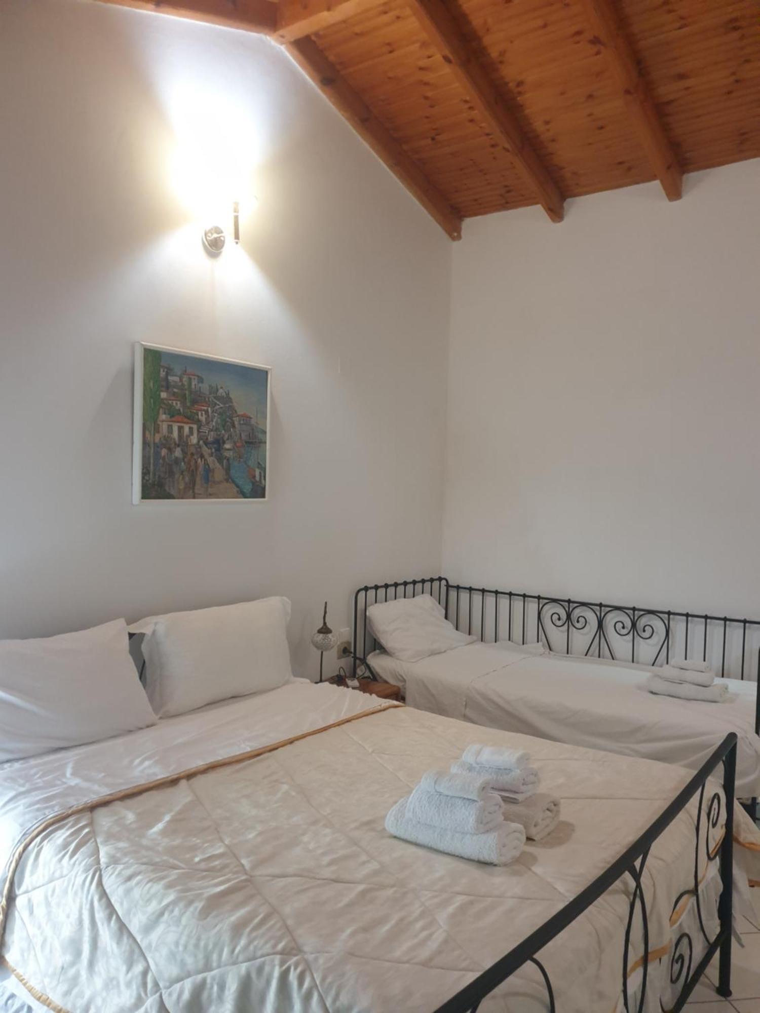 Rosemary House Casa de hóspedes Sarandë Quarto foto